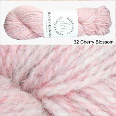 Hjelholts Uldspinderi - Handwerksgarn Håndværksgarn