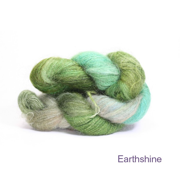 Urth Yarns - Bonmoher
